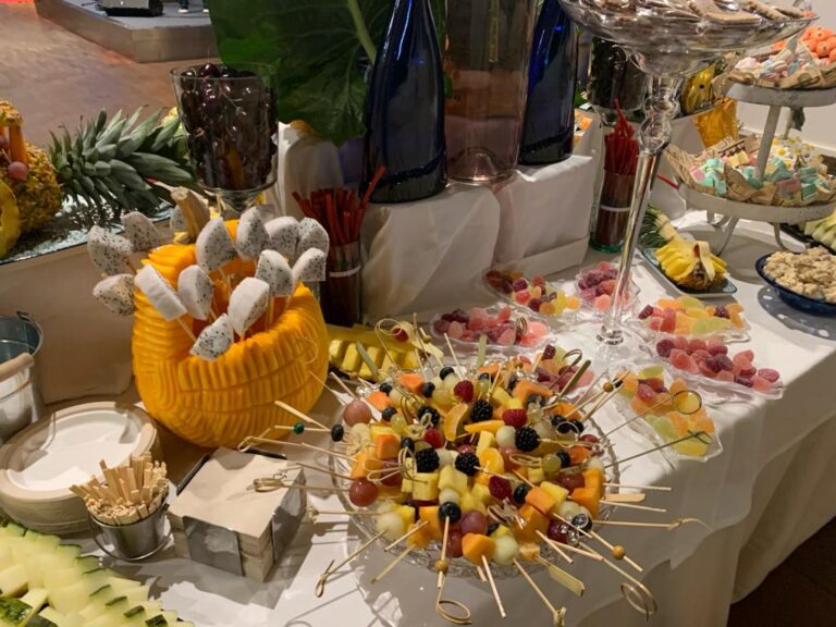 Mesa frutas y catering